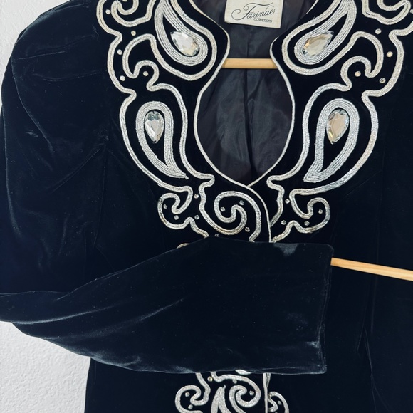 Vintage Farinae Collections Velvet Embroidered & Rhinestone Evening Jacket - Picture 10 of 13